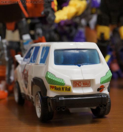 BotCon 2012: Exclusives - Transformers Event: DSC06028