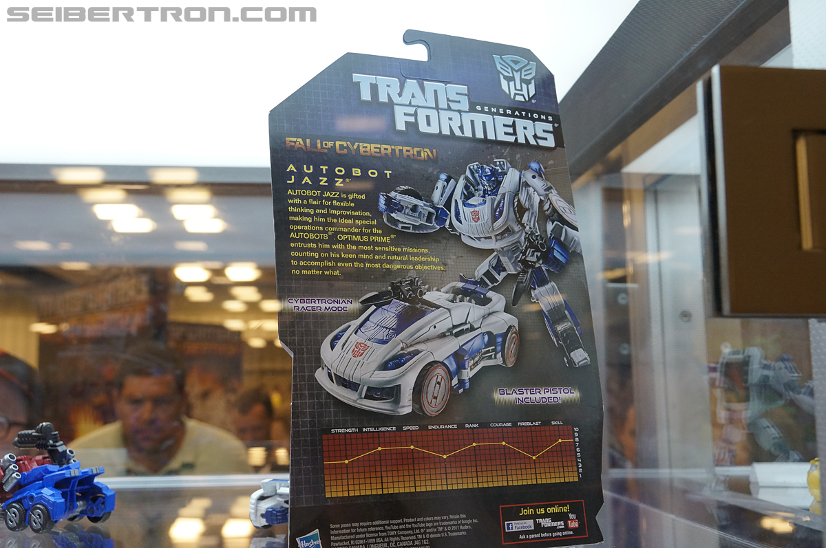 BotCon 2012 - Transformers Generation "Fall of Cybertron" product display
