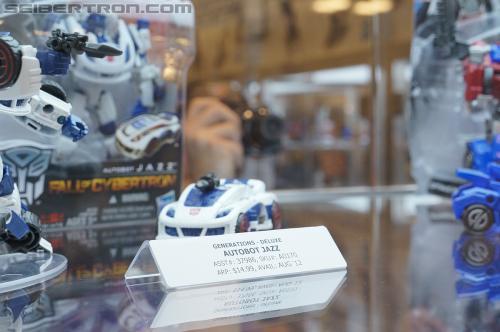 BotCon 2012: Transformers Generation "Fall of Cybertron" product display - Transformers Event: DSC06061
