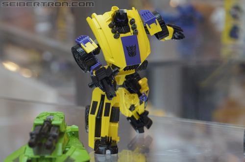 BotCon 2012: Transformers Generation "Fall of Cybertron" product display - Transformers Event: DSC06072