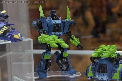 BotCon 2012: Transformers Generation "Fall of Cybertron" product display - Transformers Event: DSC06084
