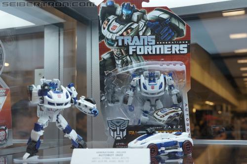 BotCon 2012: Transformers Generation "Fall of Cybertron" product display - Transformers Event: DSC06093