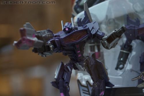 BotCon 2012: Transformers Generation "Fall of Cybertron" product display - Transformers Event: DSC06107