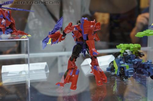 BotCon 2012: Transformers Generation "Fall of Cybertron" product display - Transformers Event: DSC06132
