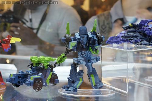 BotCon 2012: Transformers Generation "Fall of Cybertron" product display - Transformers Event: DSC06138