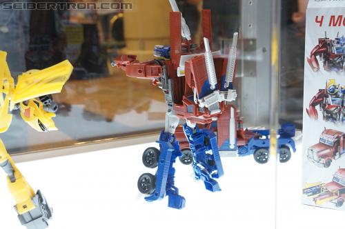 BotCon 2012: Transformers Prime product displays - Transformers Event: DSC06144