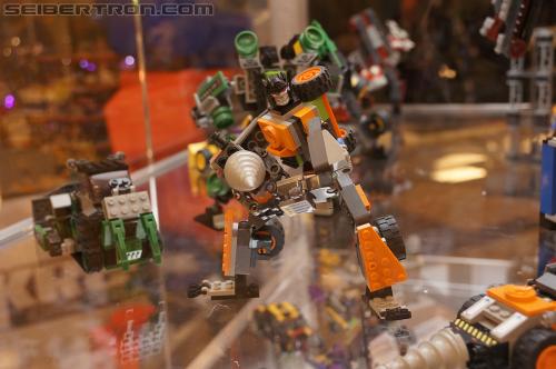 BotCon 2012: Transformers Kre-o product display - Transformers Event: DSC06353