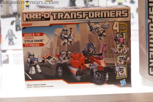 BotCon 2012: Transformers Kre-o product display - Transformers Event: DSC06389