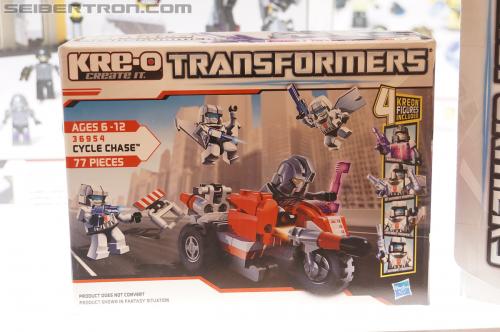 BotCon 2012: Transformers Kre-o product display - Transformers Event: DSC06393