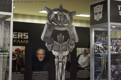 BotCon 2012: Hall of Fame display area - Transformers Event: DSC06319
