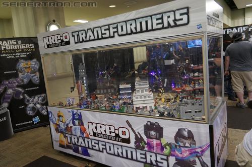 BotCon 2012: Hall of Fame display area - Transformers Event: DSC06325