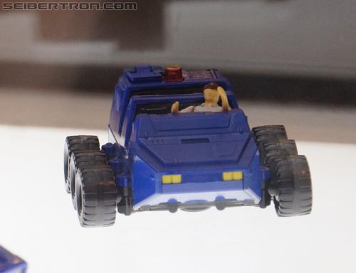 BotCon 2012: Masterpiece Optimus Prime - Transformers Event: DSC06614a