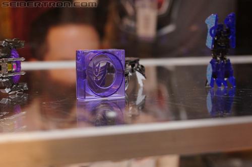 BotCon 2012 - Transformers Generation "Fall of Cybertron" product display #2