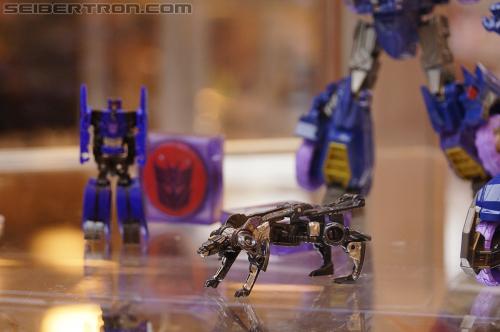 BotCon 2012: Transformers Generation "Fall of Cybertron" product display #2 - Transformers Event: DSC06984