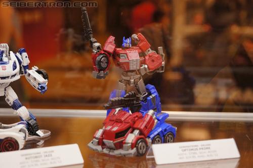 BotCon 2012: Transformers Generation "Fall of Cybertron" product display #2 - Transformers Event: DSC06989