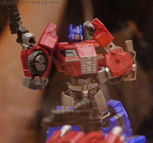 BotCon 2012: Transformers Generation "Fall of Cybertron" product display #2 - Transformers Event: DSC06990
