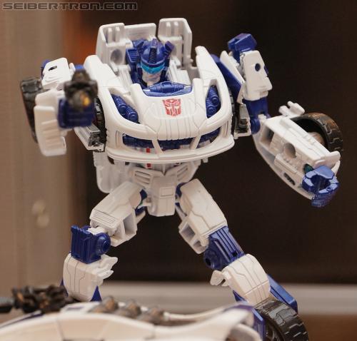 BotCon 2012: Transformers Generation "Fall of Cybertron" product display #2 - Transformers Event: DSC06991