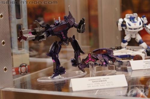 BotCon 2012: Transformers Generation "Fall of Cybertron" product display #2 - Transformers Event: DSC06992