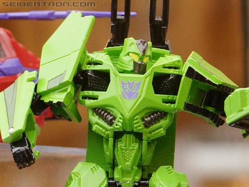 BotCon 2012: Transformers Generation "Fall of Cybertron" product display #2 - Transformers Event: DSC06997b
