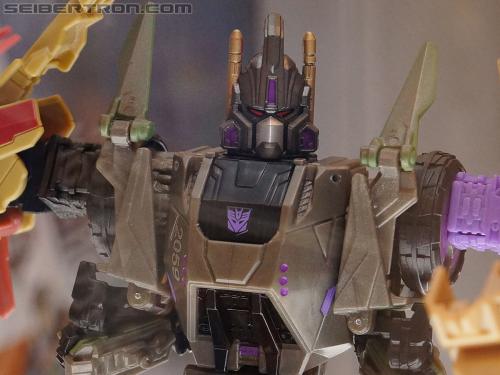 BotCon 2012: SDCC Bruticus - Transformers Event: DSC06643a