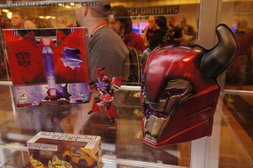 BotCon 2012: SDCC Cliffjumper "Rust In Peace" exclusive - Transformers Event: DSC06655