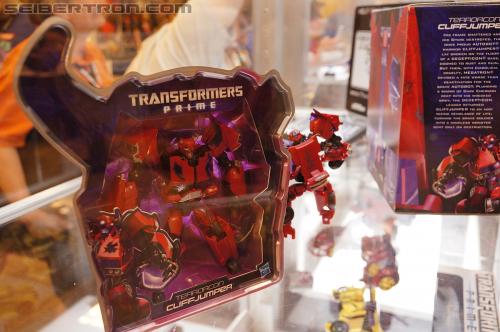 BotCon 2012: SDCC Cliffjumper "Rust In Peace" exclusive - Transformers Event: DSC06657
