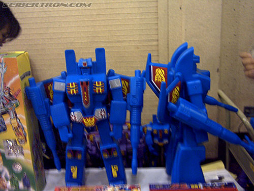 BotCon 2004: Fan Creative Pieces - Transformers Event: Huge Korean Decepticon Seeker playset on sale