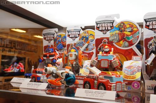 BotCon 2012: Transformers Rescue Bots - Transformers Event: DSC07131