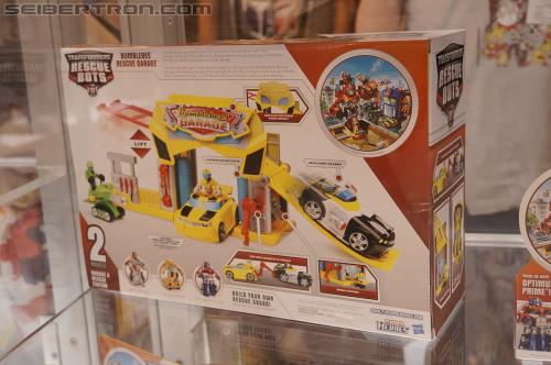 BotCon 2012: Transformers Rescue Bots - Transformers Event: DSC07151