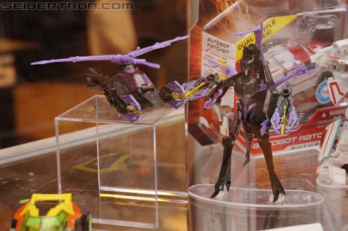 BotCon 2012: Transformers Prime product displays #2 - Transformers Event: DSC07029
