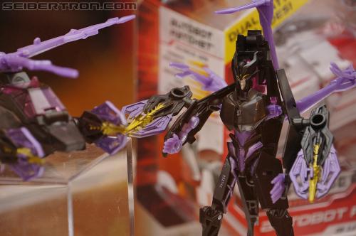 BotCon 2012: Transformers Prime product displays #2 - Transformers Event: DSC07031