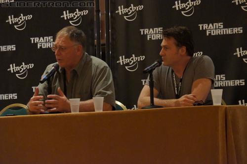 BotCon 2012: BotCon Panels - Transformers Event: DSC06512