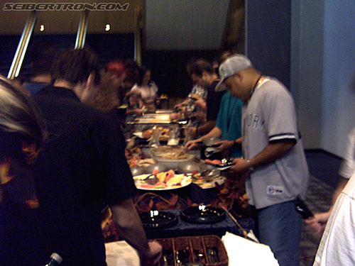BotCon 2004: Fans and Miscellaneous Pics - Transformers Event: People standing in line for the BotCon Breakfast