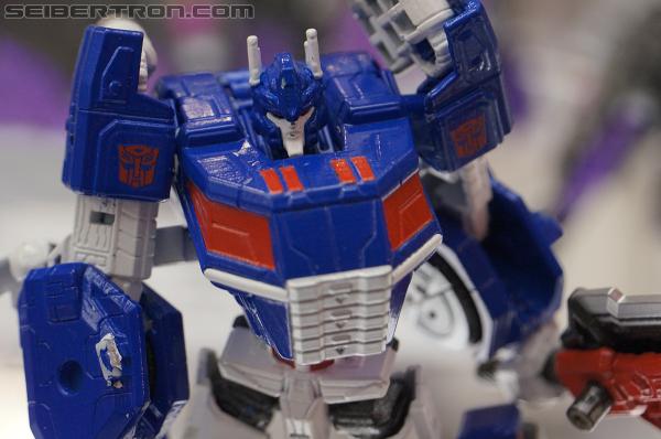 SDCC 2012 - Transformers Generations: Fall of Cybertron