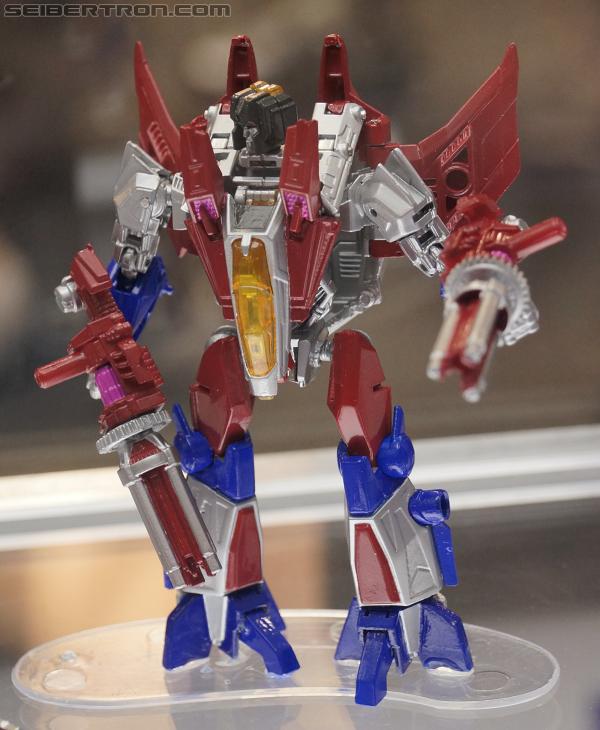 SDCC 2012: Transformers Generations: Fall of Cybertron - Transformers Event: DSC01314