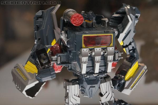 SDCC 2012: Transformers Generations: Fall of Cybertron - Transformers Event: DSC01324