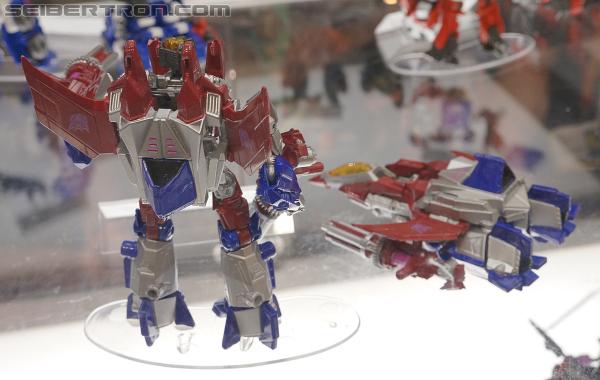 SDCC 2012: Transformers Generations: Fall of Cybertron - Transformers Event: DSC01473