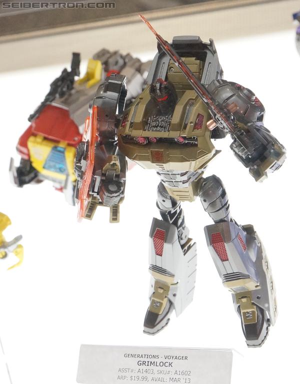 SDCC 2012: Transformers Generations: Fall of Cybertron - Transformers Event: DSC01864a