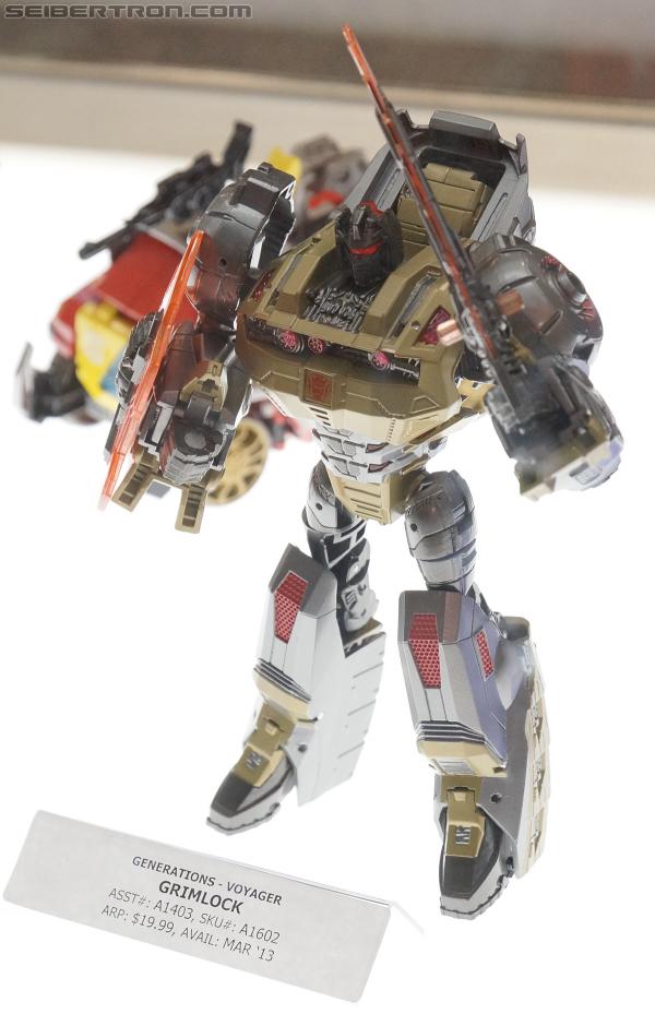 SDCC 2012: Transformers Generations: Fall of Cybertron - Transformers Event: DSC01866