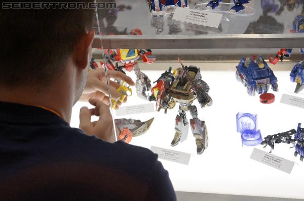 SDCC 2012: Transformers Generations: Fall of Cybertron - Transformers Event: DSC01867