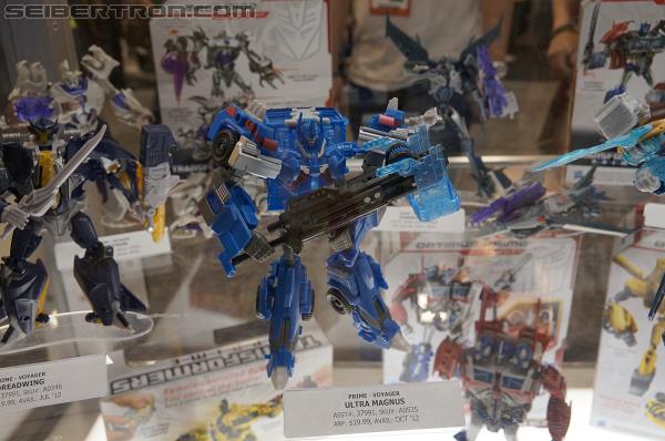 SDCC 2012: Transformers Prime - Transformers Event: DSC02053