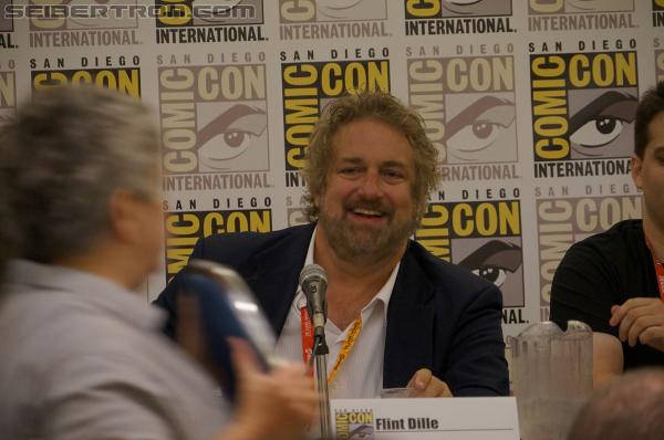 SDCC 2012: IDW's Panels - Transformers Event: DSC01536