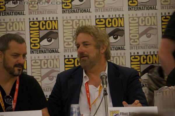 SDCC 2012: IDW's Panels - Transformers Event: DSC01538