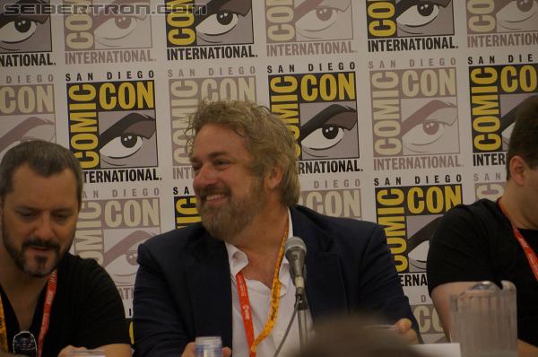 SDCC 2012: IDW's Panels - Transformers Event: DSC01542