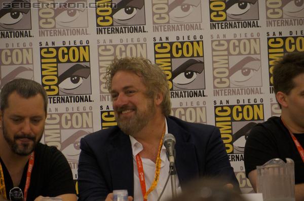 SDCC 2012: IDW's Panels - Transformers Event: DSC01544