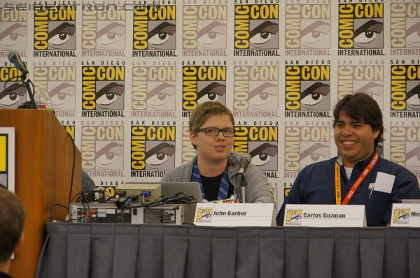 SDCC 2012: IDW's Panels - Transformers Event: DSC01605