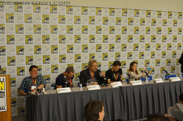 SDCC 2012: IDW's Panels - Transformers Event: DSC02831