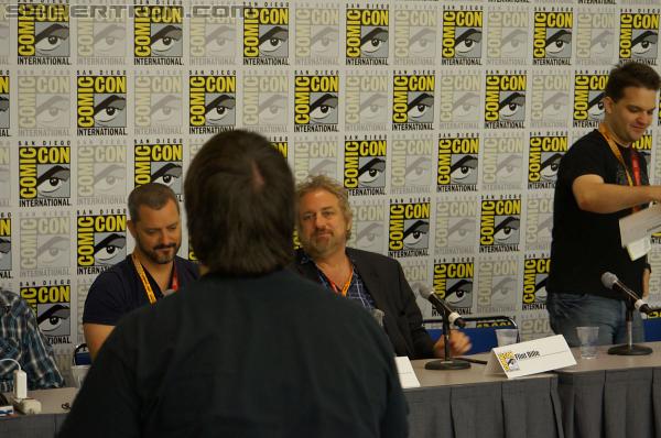 SDCC 2012: IDW's Panels - Transformers Event: DSC02836