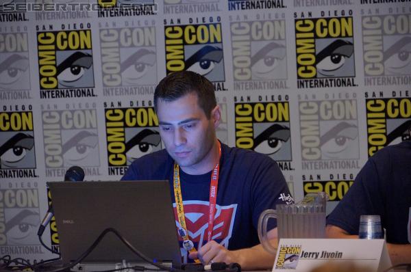 SDCC 2012: Panel - Hasbro: Transformers Brand - Transformers Event: DSC01742