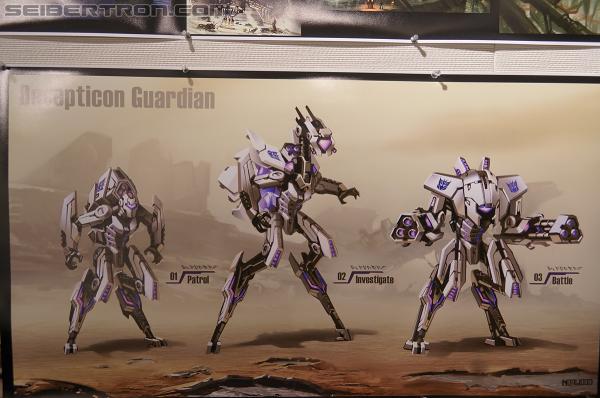 SDCC 2012: High Moon Studios tour for Transformers fansites - Transformers Event: DSC01217